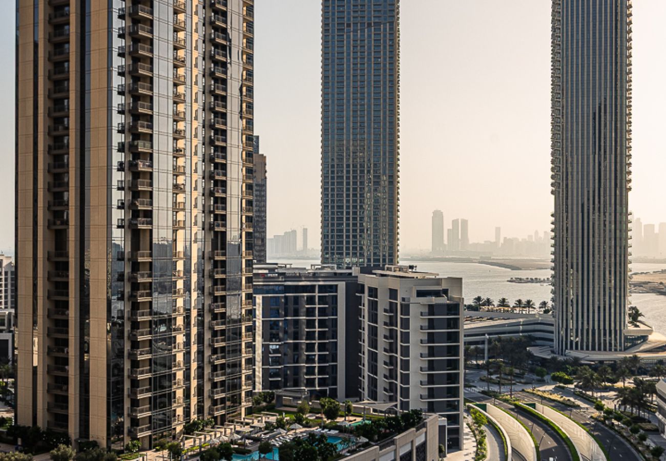 Apartment in Dubai - Alluring apartment in Dubai Creek Harbour