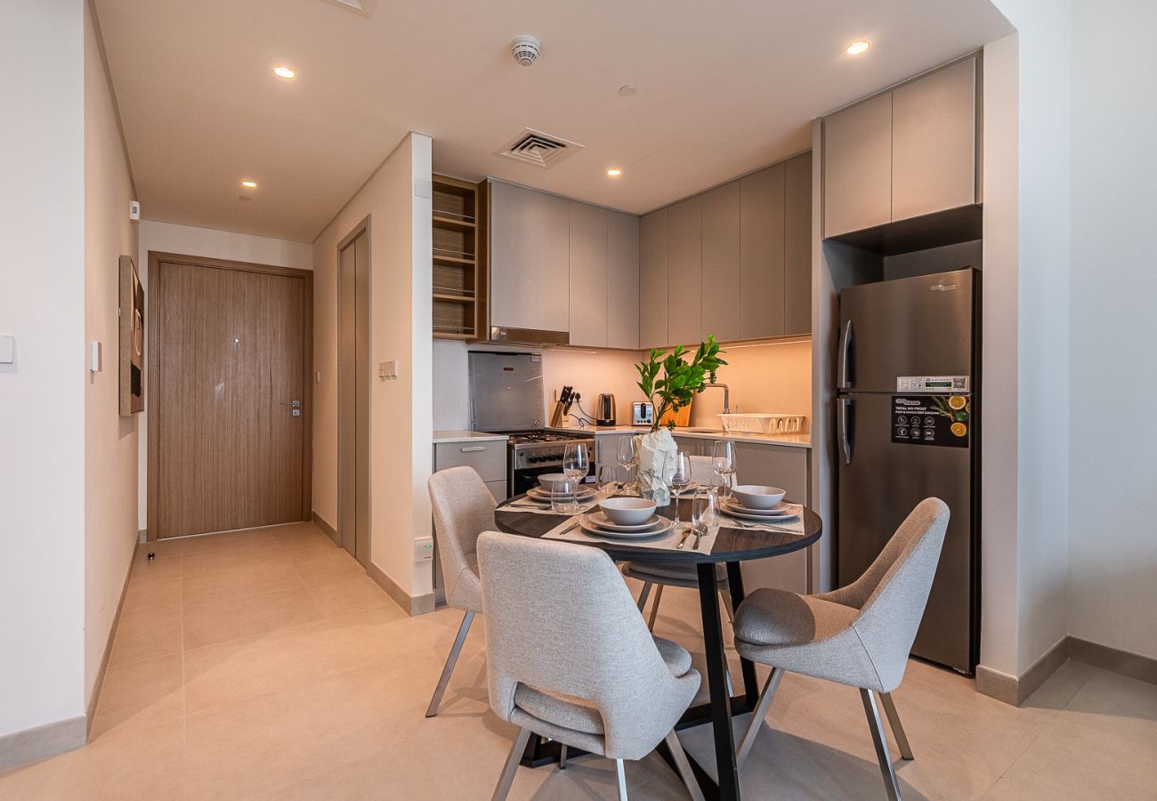 Apartment in Dubai - Alluring apartment in Dubai Creek Harbour