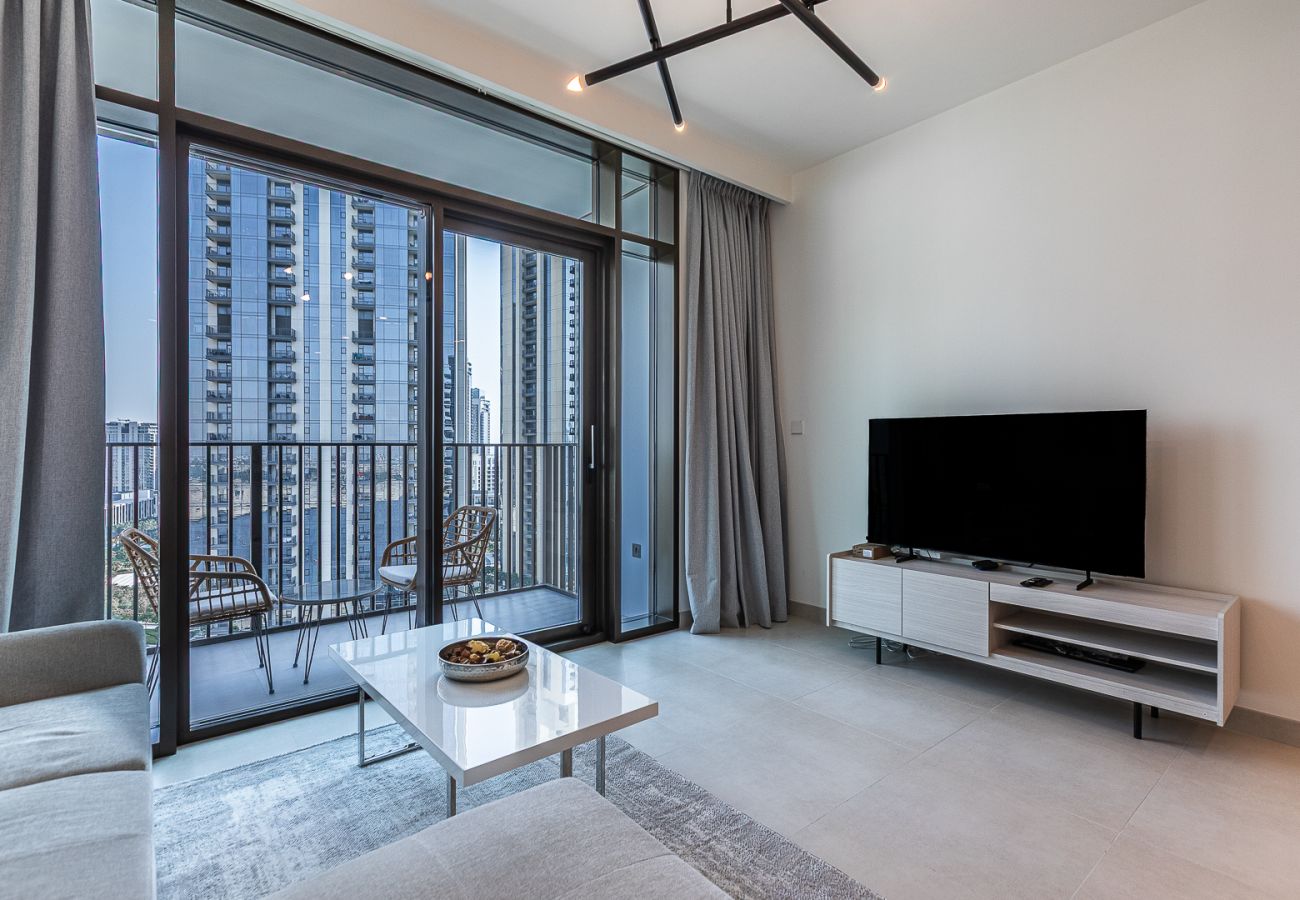 Apartment in Dubai - Alluring apartment in Dubai Creek Harbour