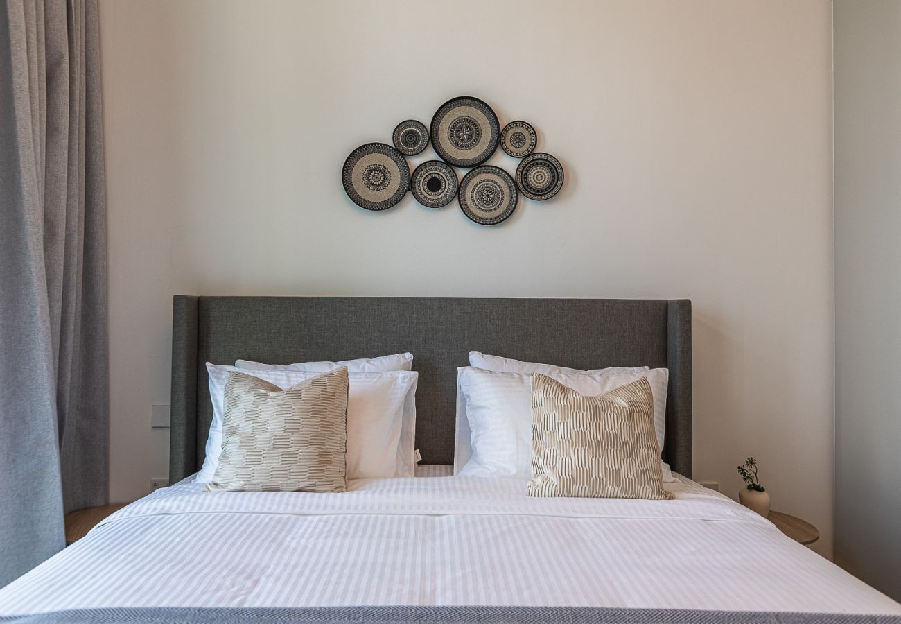 Apartment in Dubai - Alluring apartment in Dubai Creek Harbour