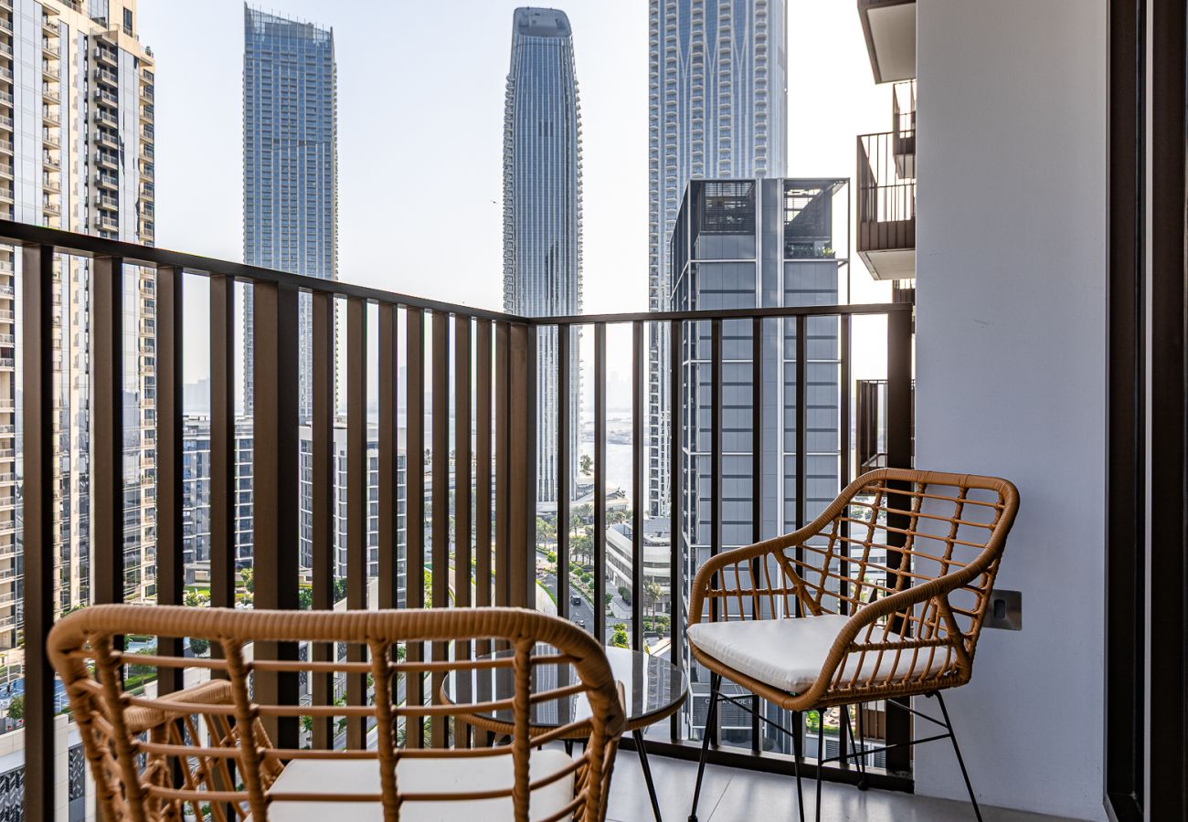 Apartment in Dubai - Alluring apartment in Dubai Creek Harbour