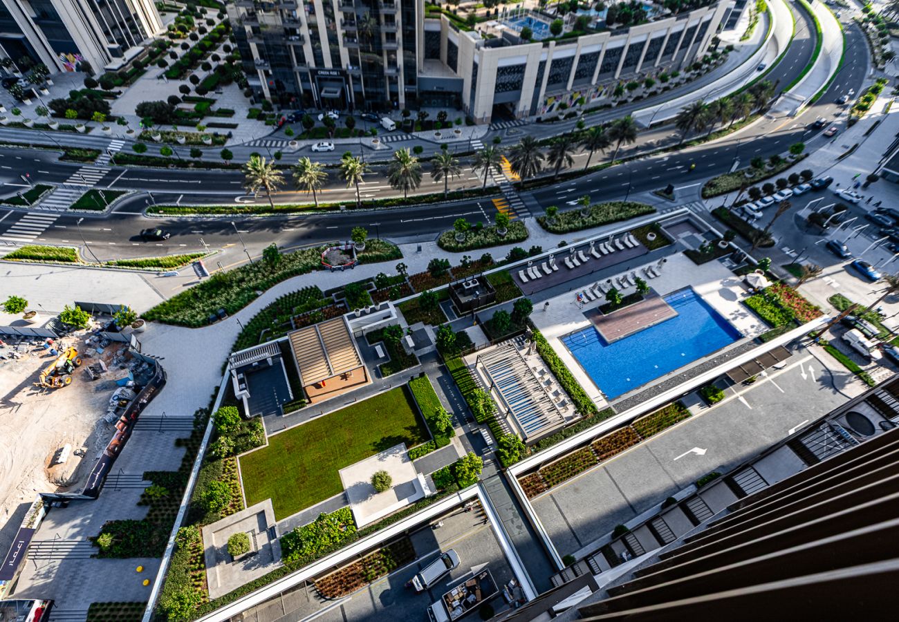 Apartment in Dubai - Alluring apartment in Dubai Creek Harbour
