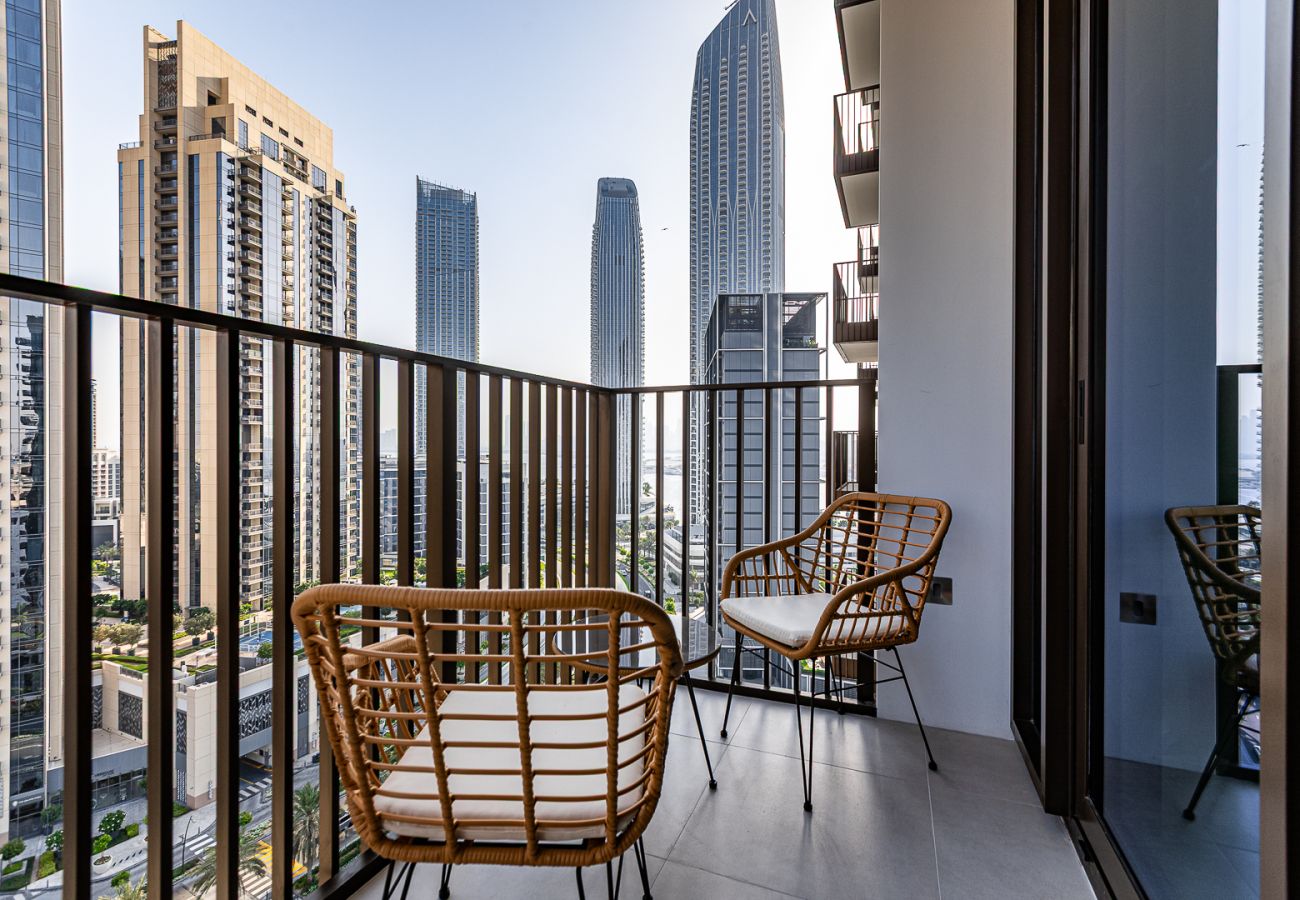 Apartment in Dubai - Alluring apartment in Dubai Creek Harbour