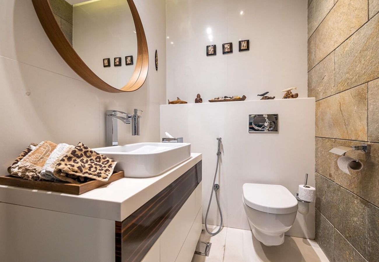 别墅 在 Dubai -  Luxury Villa in The Springs with Private Garden 