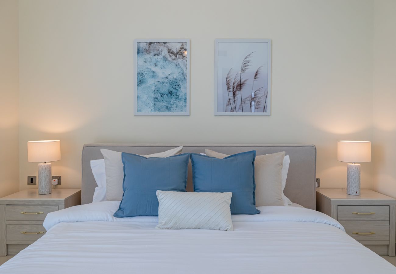 公寓 在 Dubai - 117 / 2BDR + maid room / Sea view /Beach access  