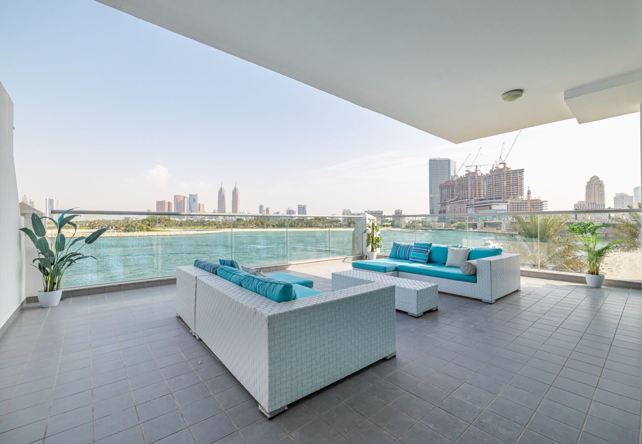 公寓 在 Dubai - 117 / 2BDR + maid room / Sea view /Beach access  