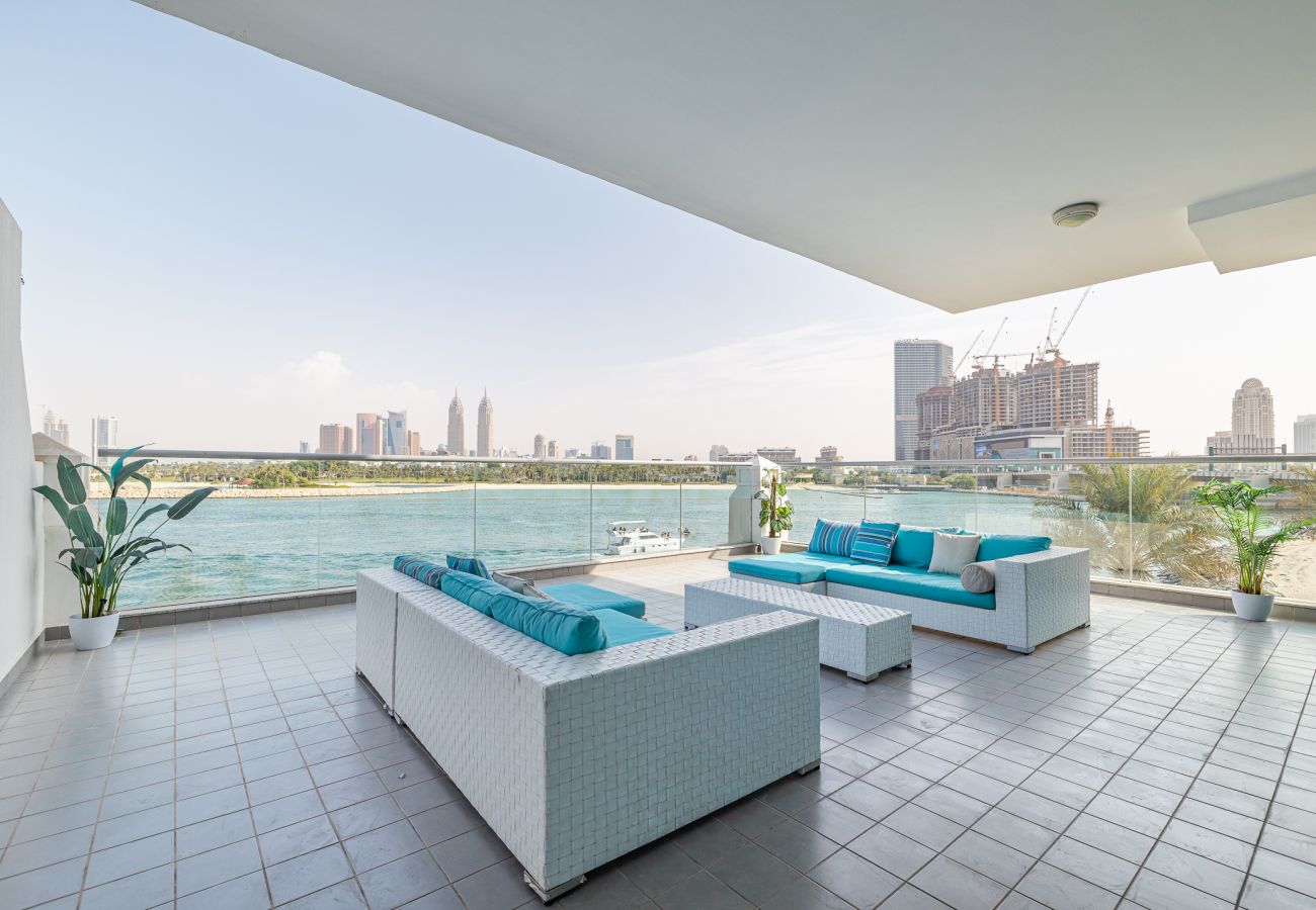 公寓 在 Dubai - 117 / 2BDR + maid room / Sea view /Beach access  