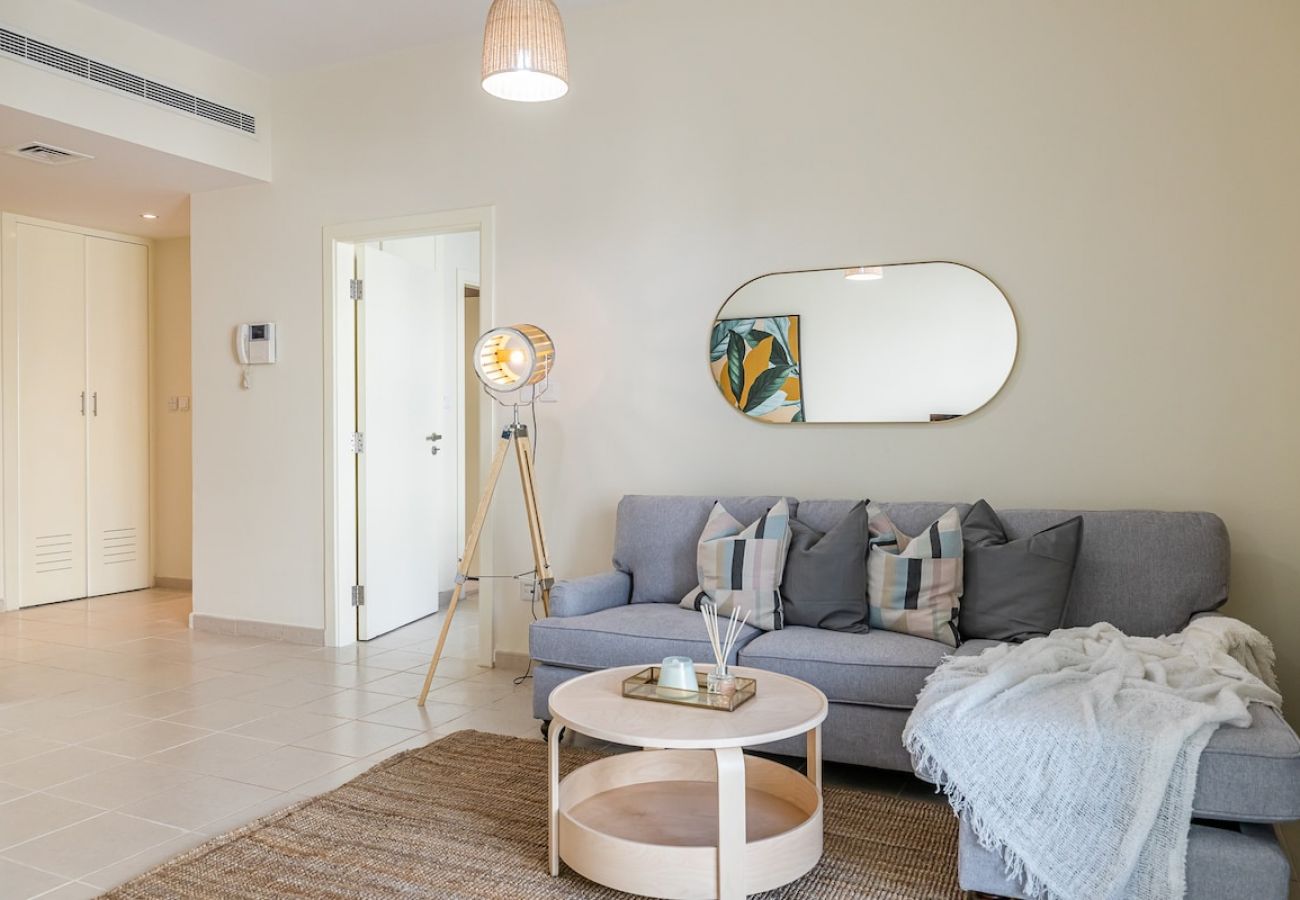 公寓 在 Dubai - Great 1BDR Apartment in The Greens / Close to Dubai Marina 
