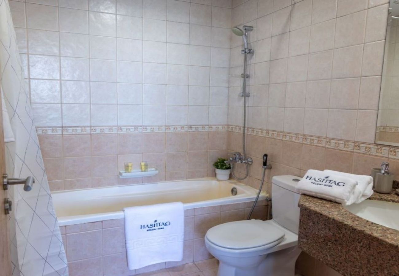 公寓 在 Dubai - HHH - Amazing 1BDR Apartment in JLT With City View 
