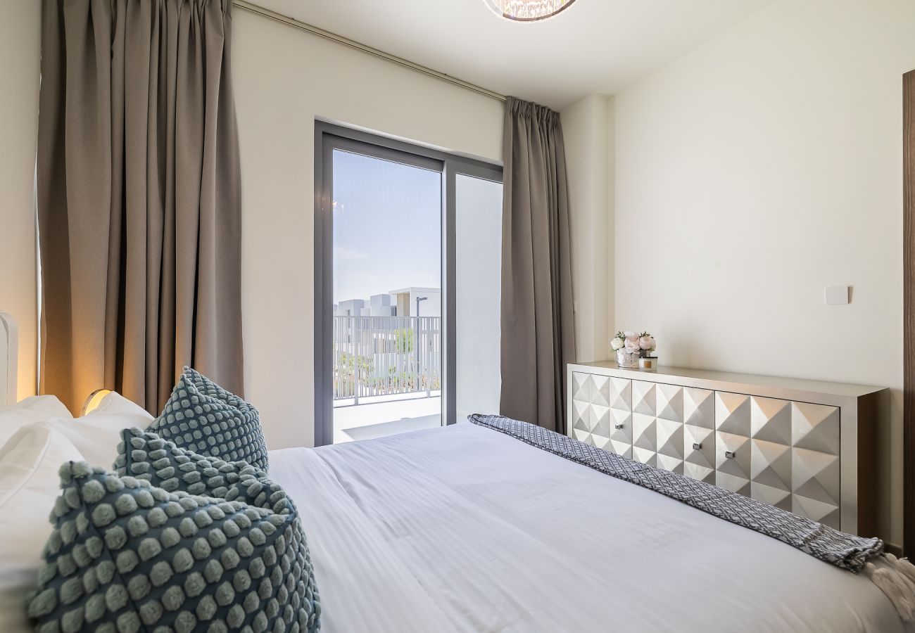 Townhouse 在 Dubai - Elegant villa with 3 BDR I Maid Room I Garden /B51