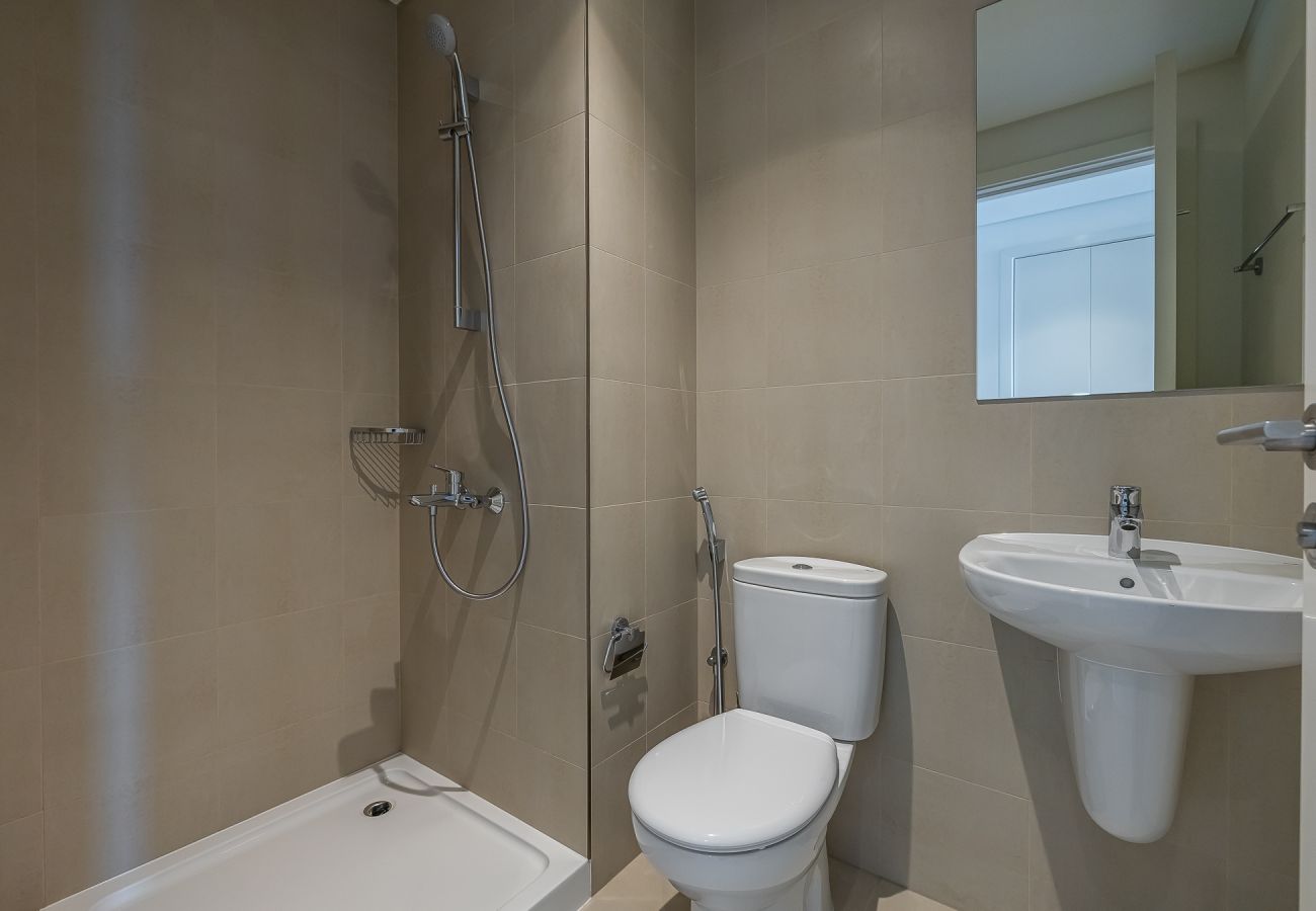 公寓 在 Dubai - 3BDR Apartment +  maid room I Burj Khalifa view I Downtown