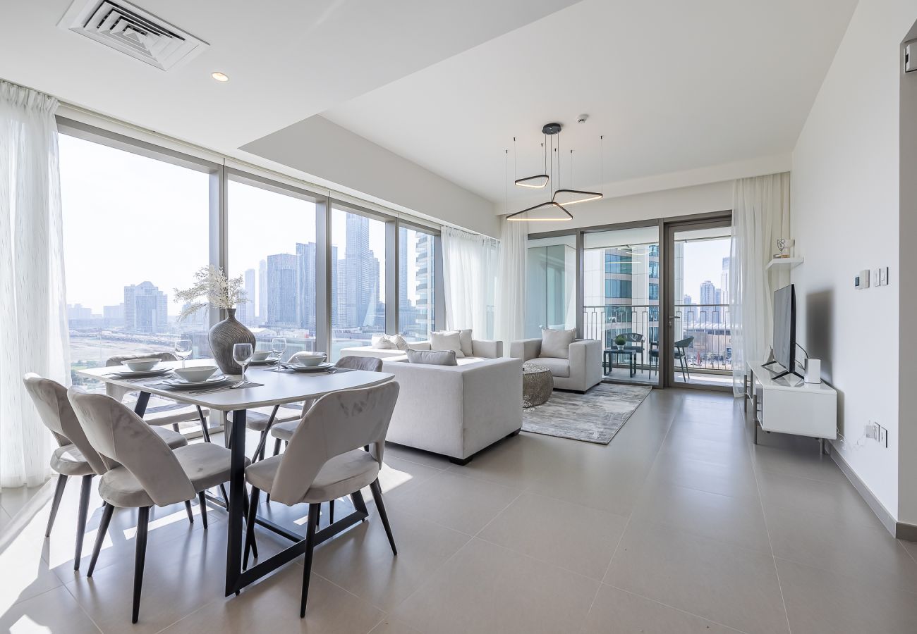 公寓 在 Dubai - 3BDR Apartment +  maid room I Burj Khalifa view I Downtown