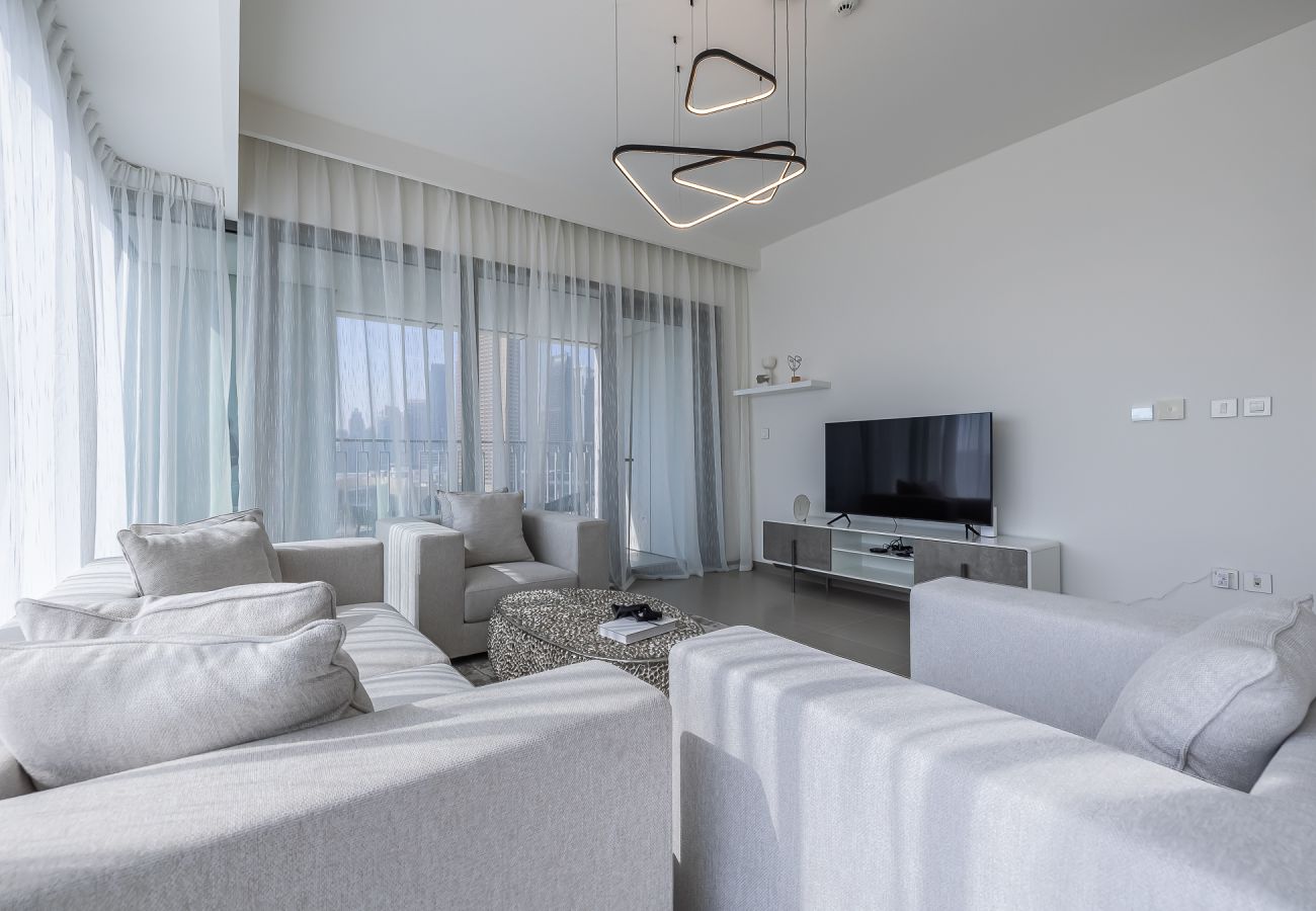 公寓 在 Dubai - 3BDR Apartment +  maid room I Burj Khalifa view I Downtown