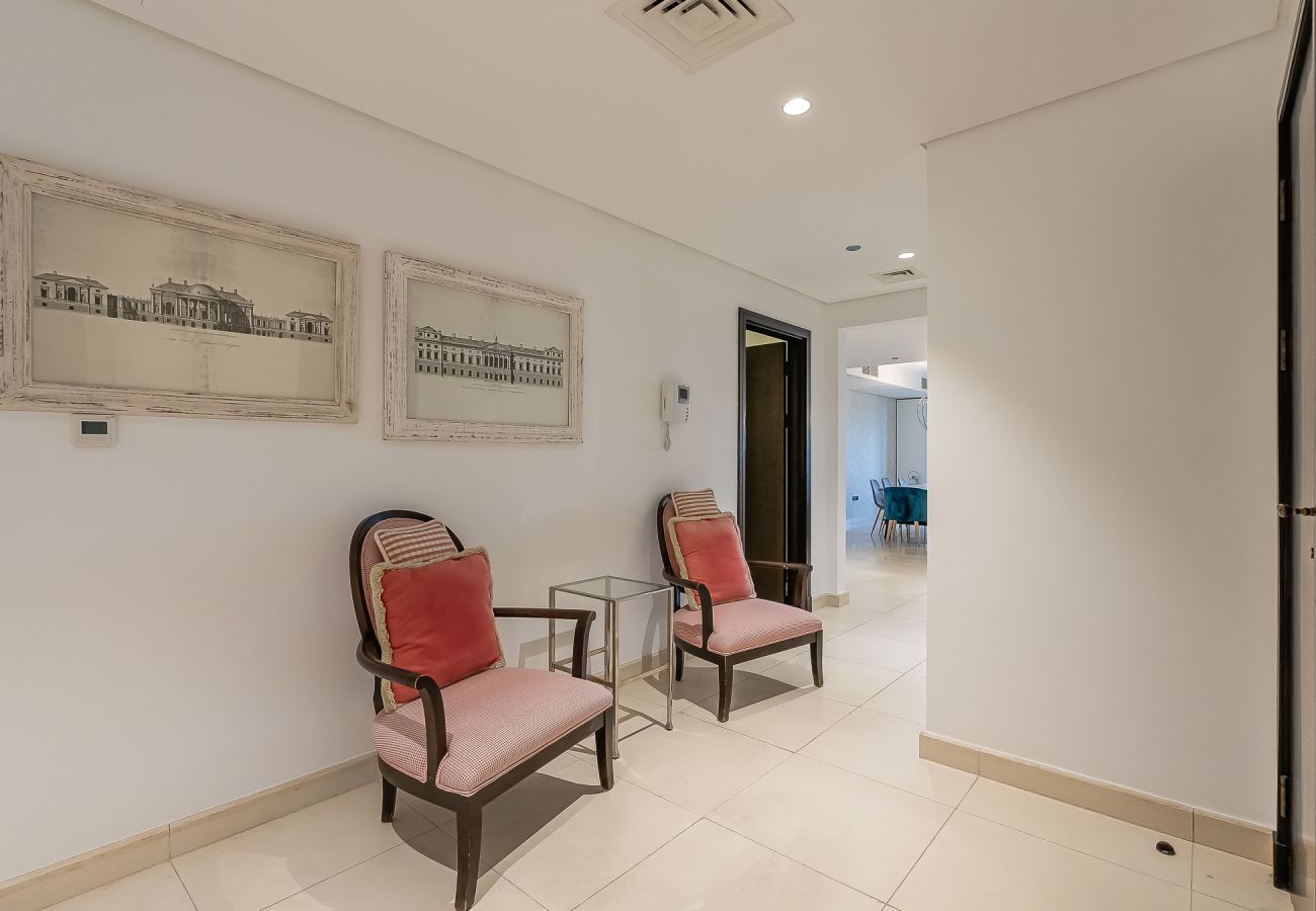 公寓 在 Dubai - Renovated 4BDR in Palm Jumeirah