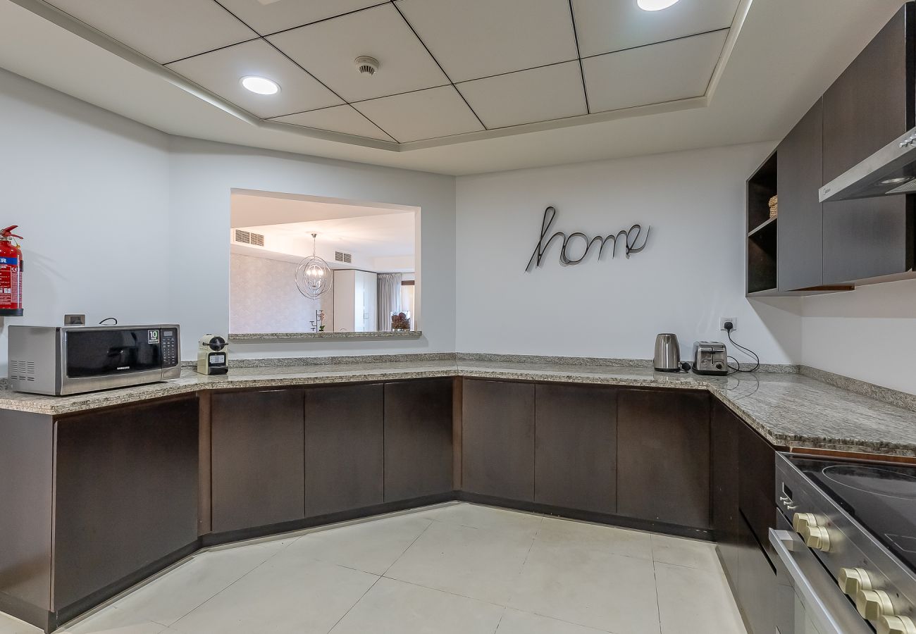 公寓 在 Dubai - Renovated 4BDR in Palm Jumeirah
