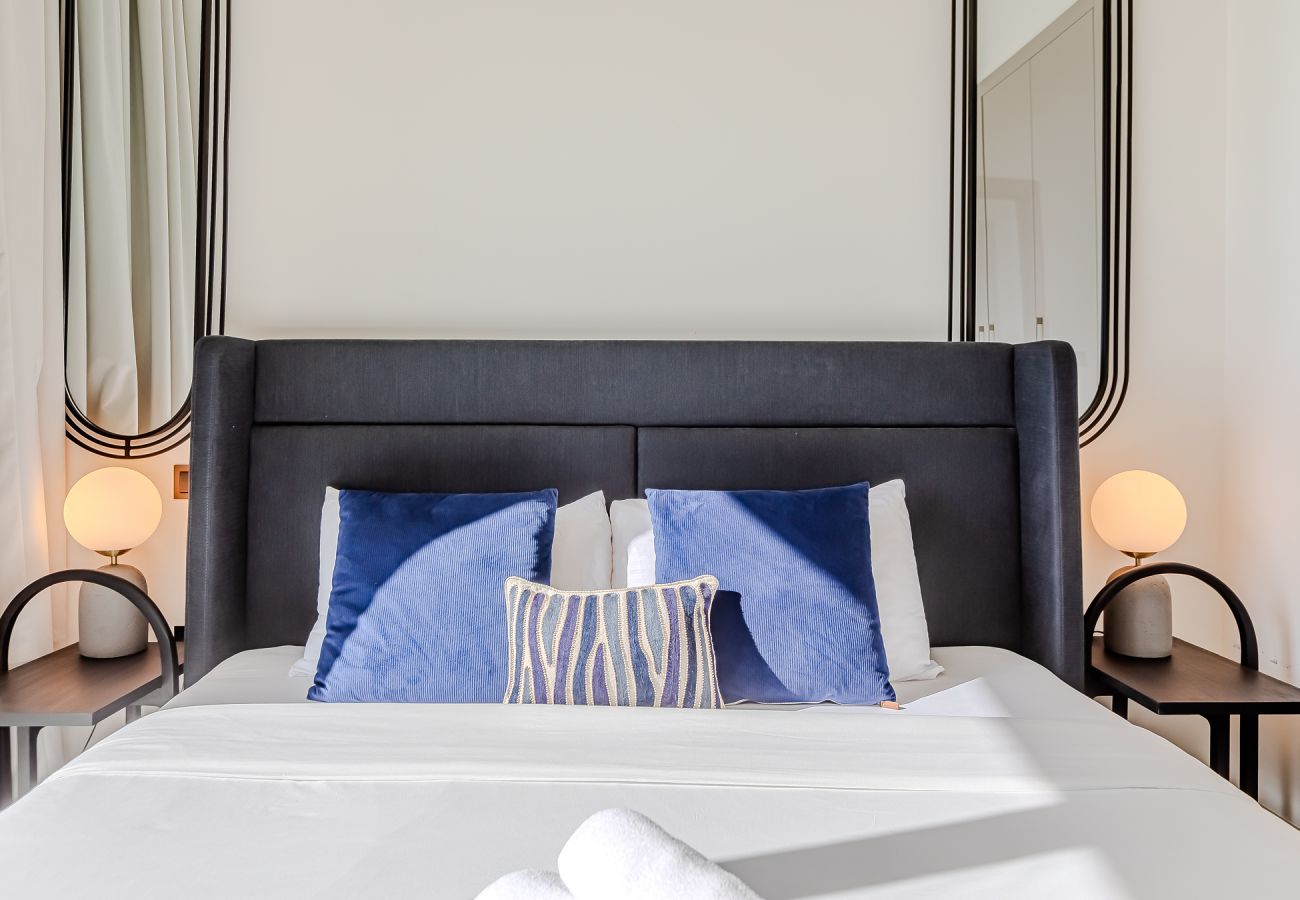 公寓 在 Dubai - Exquisite 1BDR apartment with Burj Khalifa View 