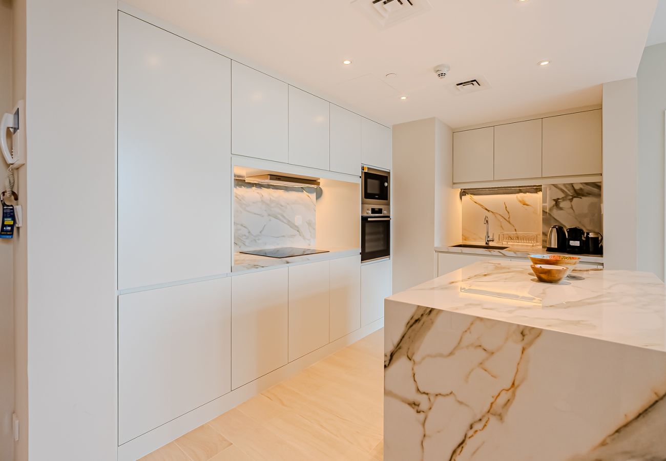 公寓 在 Dubai - Newly renovated 1 BDR apartment in Dubai Marina