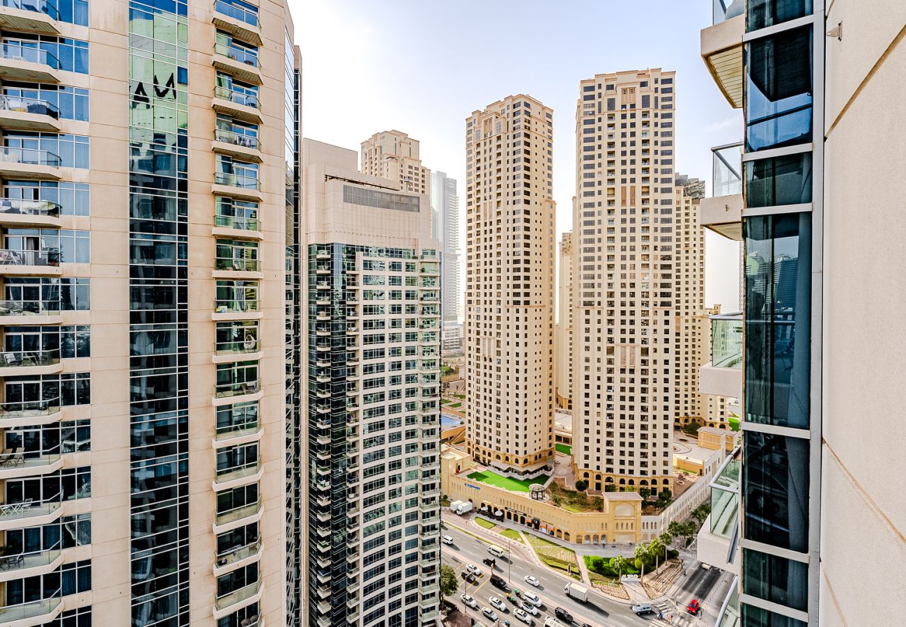 公寓 在 Dubai - Newly renovated 1 BDR apartment in Dubai Marina