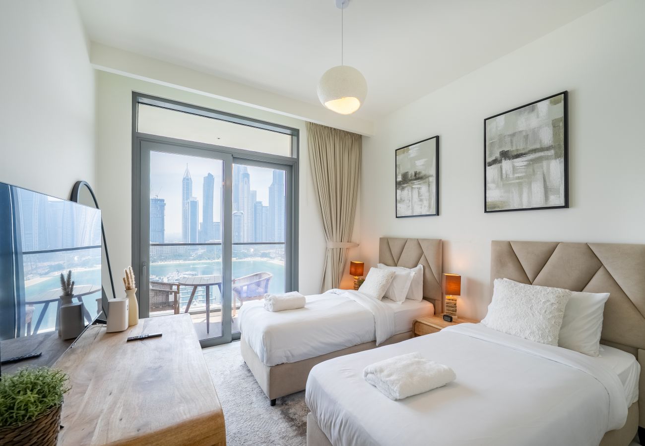 公寓 在 Dubai - Boho-Chic 2BR with Stunning Sea Views | Marina Vista – Emaar Beachfront