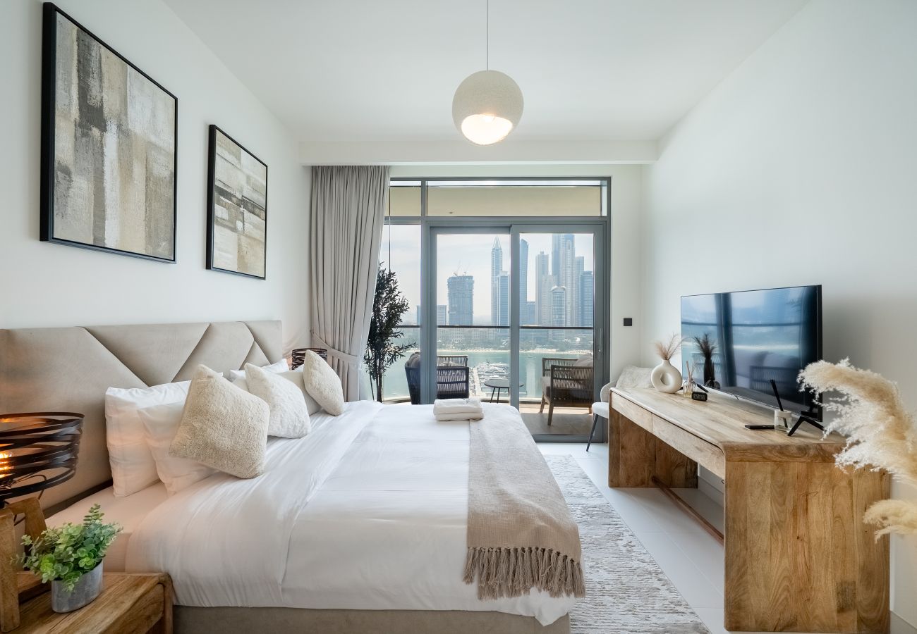 公寓 在 Dubai - Boho-Chic 2BR with Stunning Sea Views | Marina Vista – Emaar Beachfront