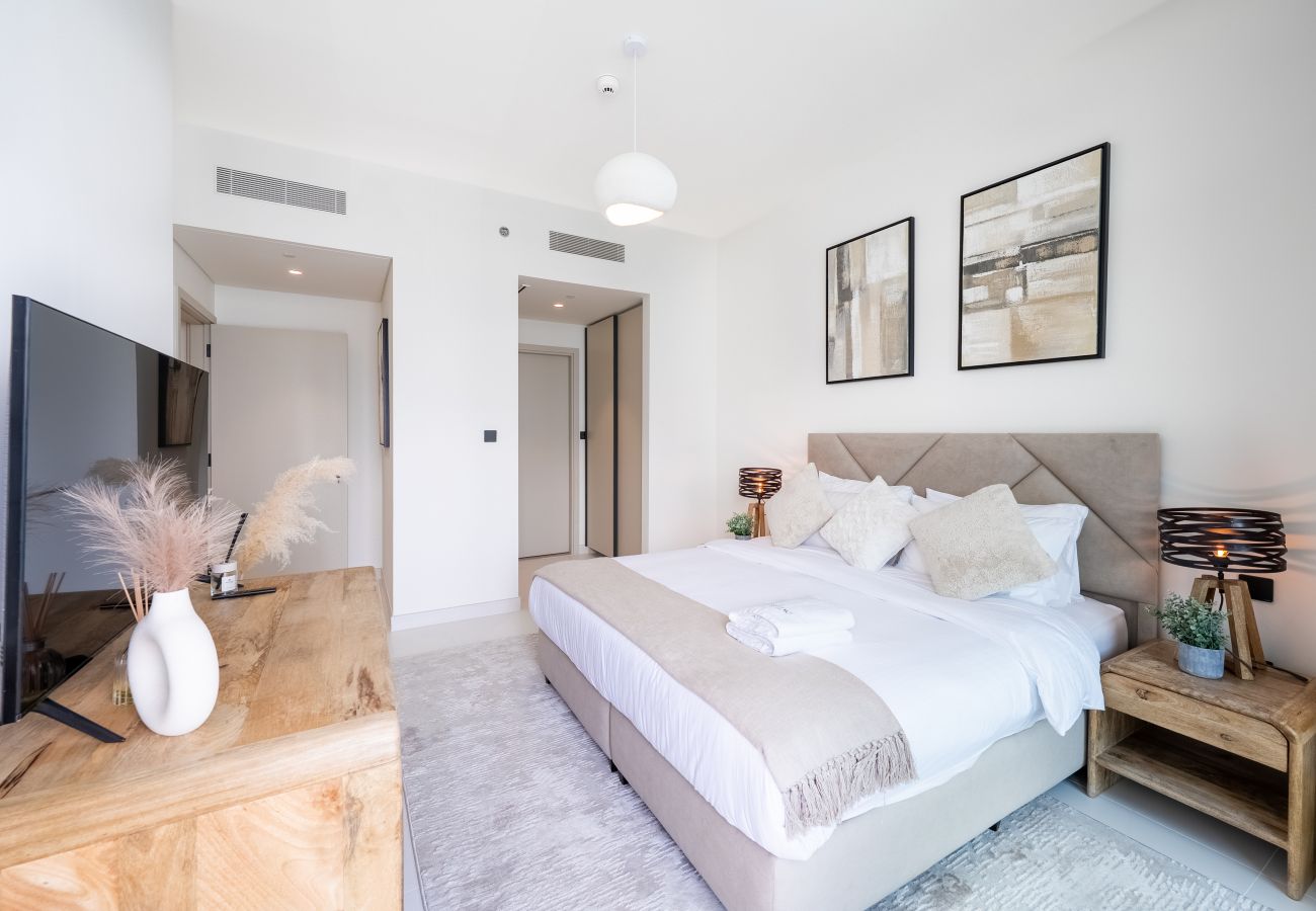 公寓 在 Dubai - Boho-Chic 2BR with Stunning Sea Views | Marina Vista – Emaar Beachfront